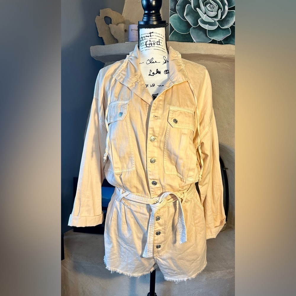 Free People We The Free Larson Shortall - Picture 2 of 9